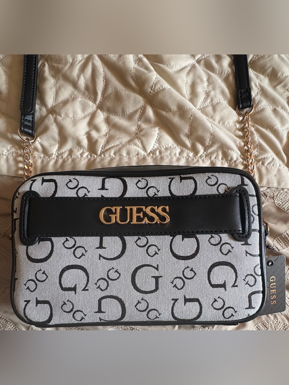 NWT Guess Kayea Camera Crossbody Bag